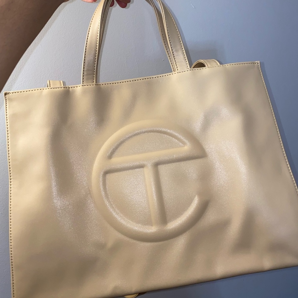 TELFAR Medium Cream